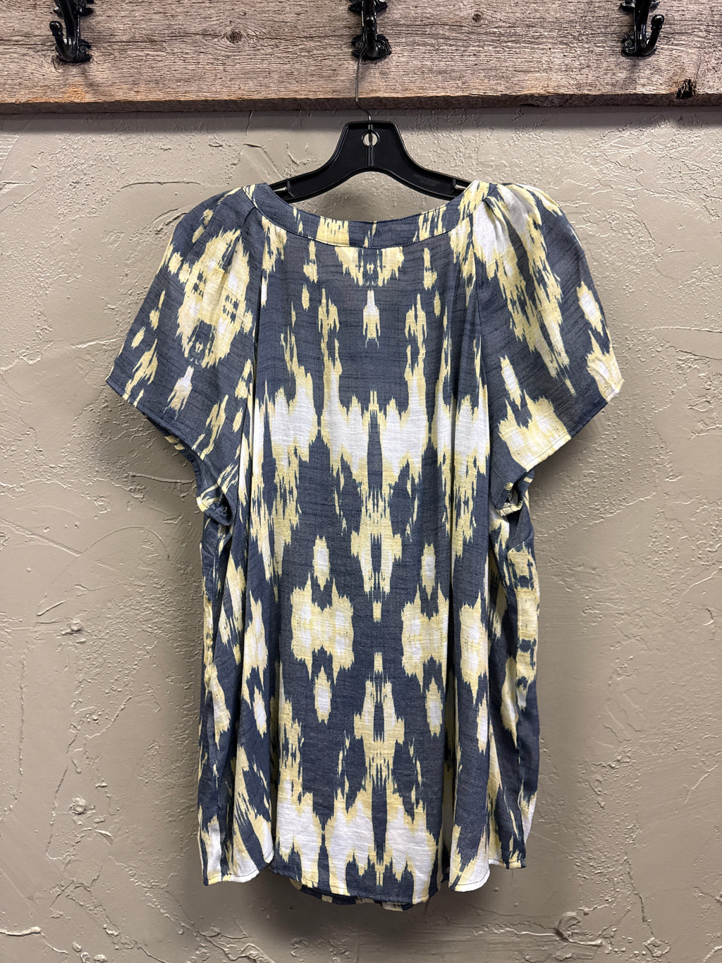 CJ BANKS POPOVER BLOUSE