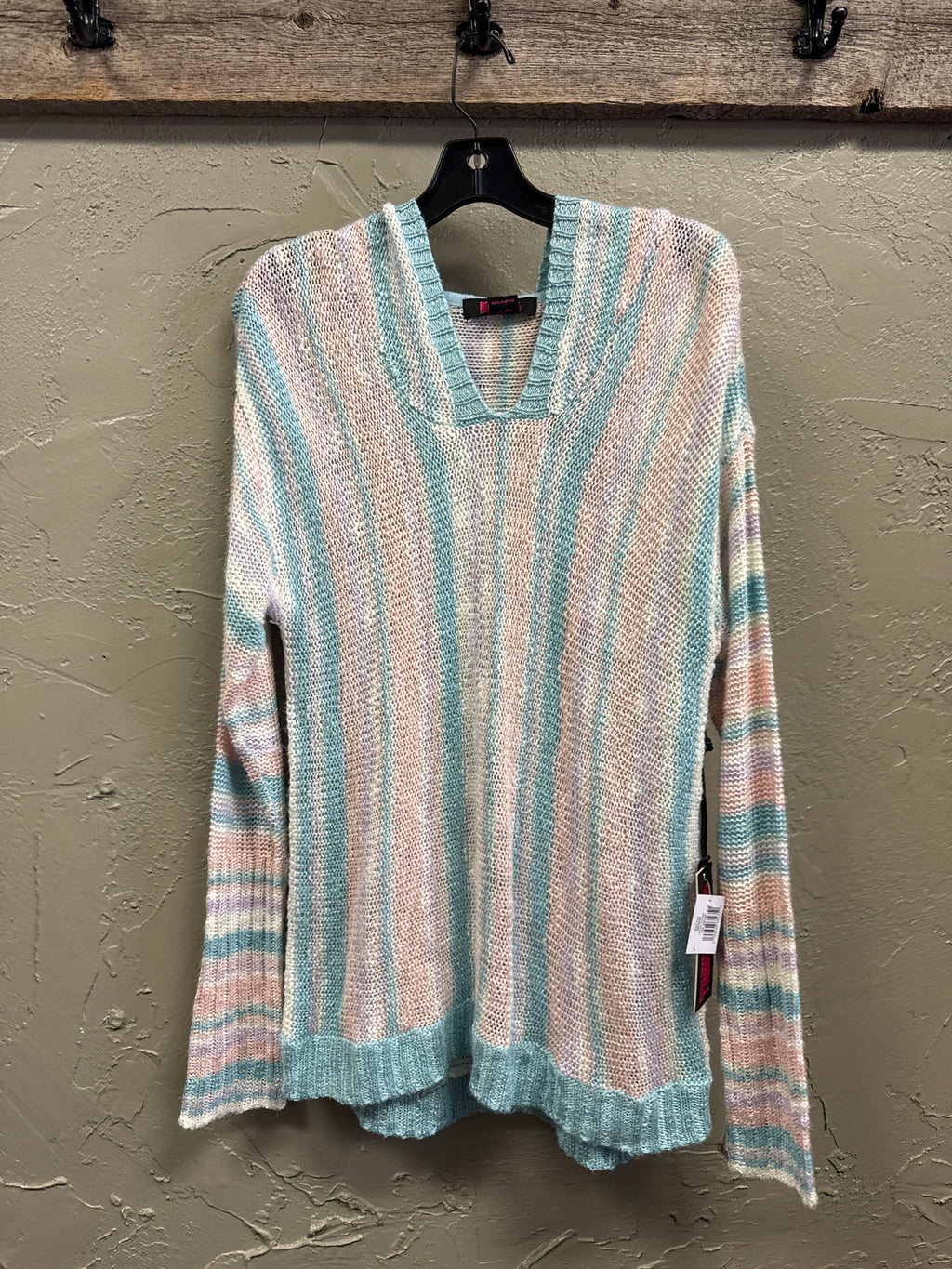 NWT ROCK&ROLL COWGIRL HOODED SWEATER (org$55)