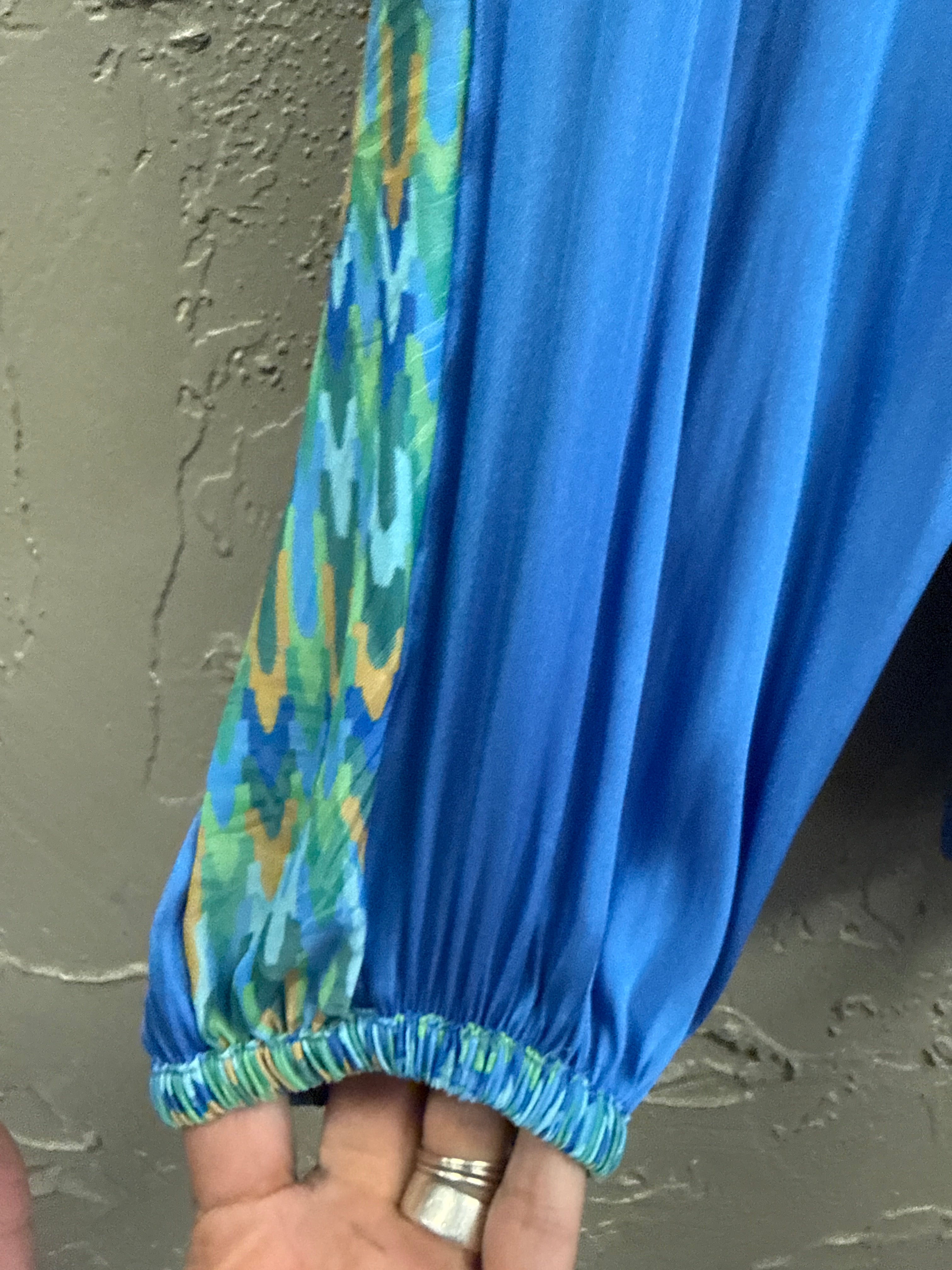 NWT CURRENT AIR SPLIT NECK TOP (org$95)