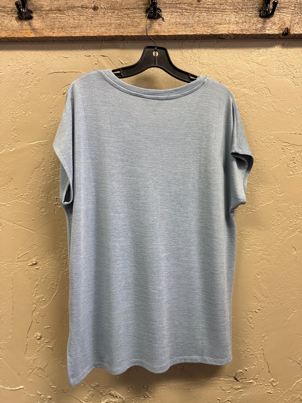 ORVIS V-NECK KNIT TOP