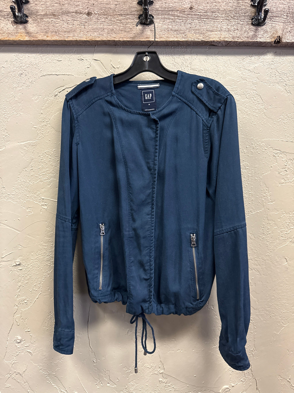 GAP LIGHT MOTO STYLE JACKET (org$90)