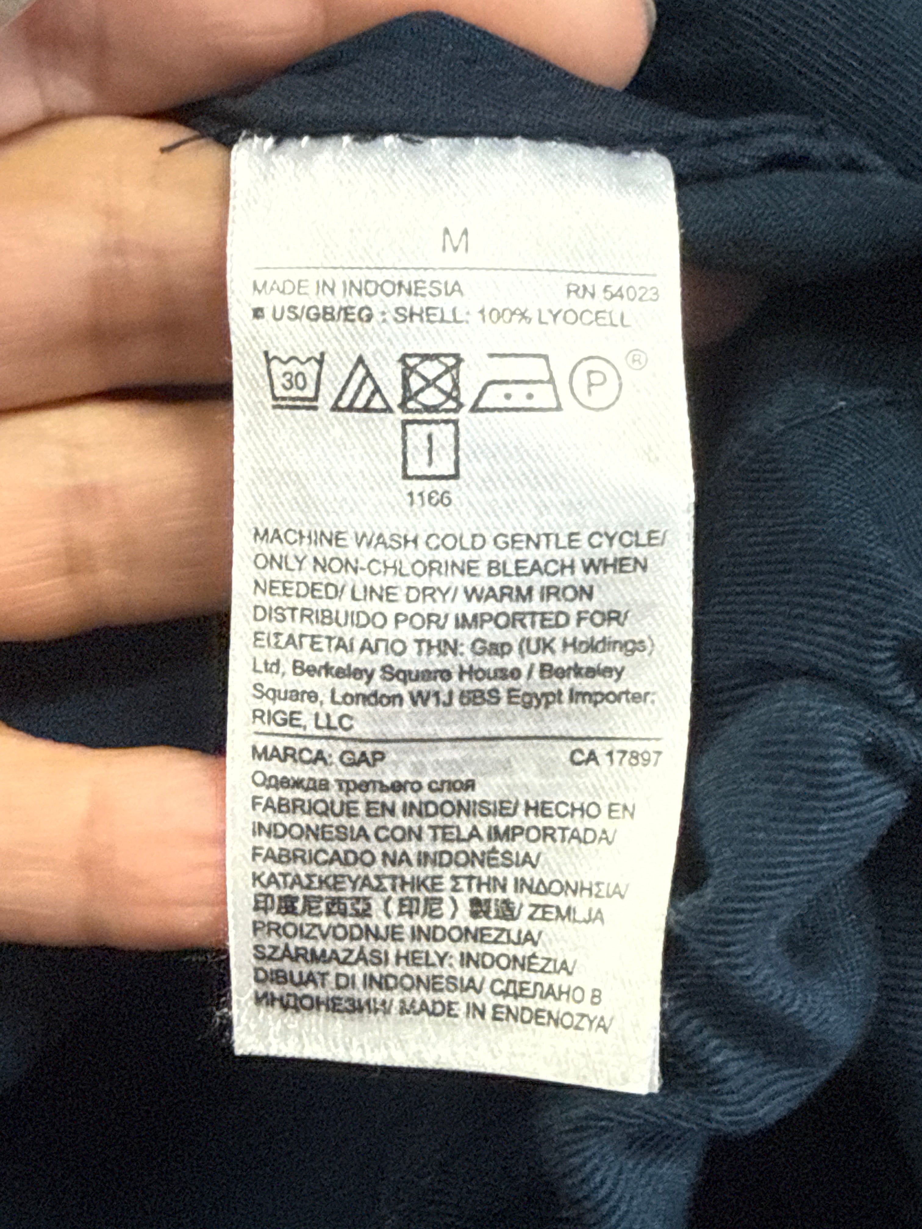 GAP LIGHT MOTO STYLE JACKET (org$90)