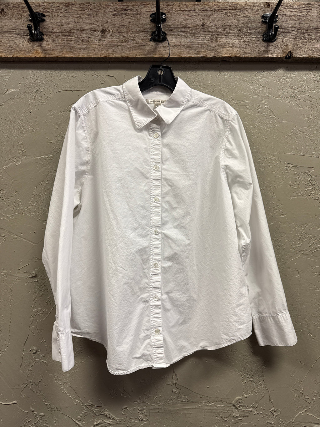 Banana Republic White Button Down (org$88)
