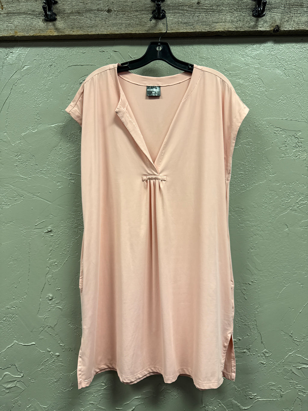 32 Degrees Cool Dress