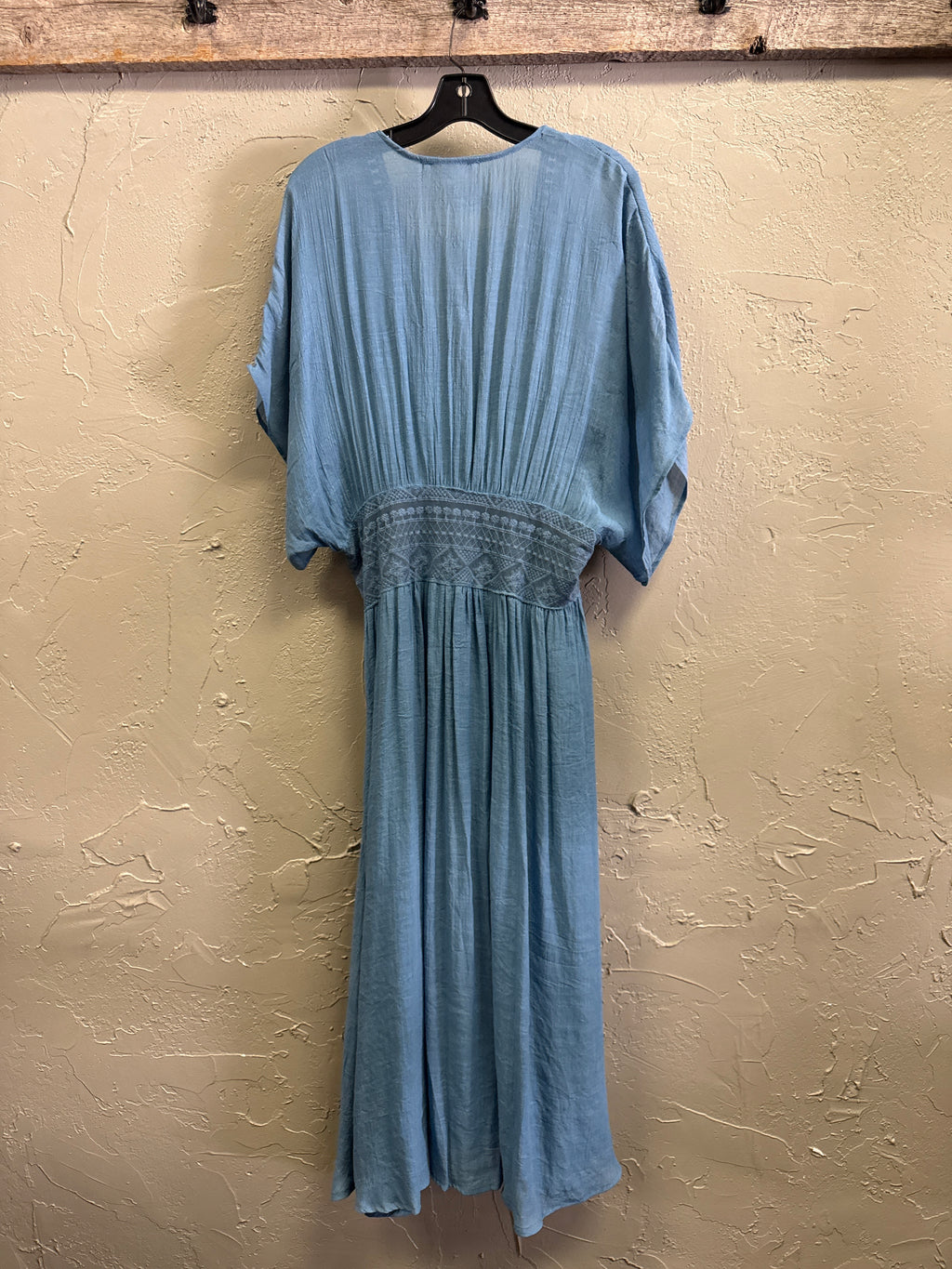 NWOT Indigo Thread Maxi Dusters (org$90)