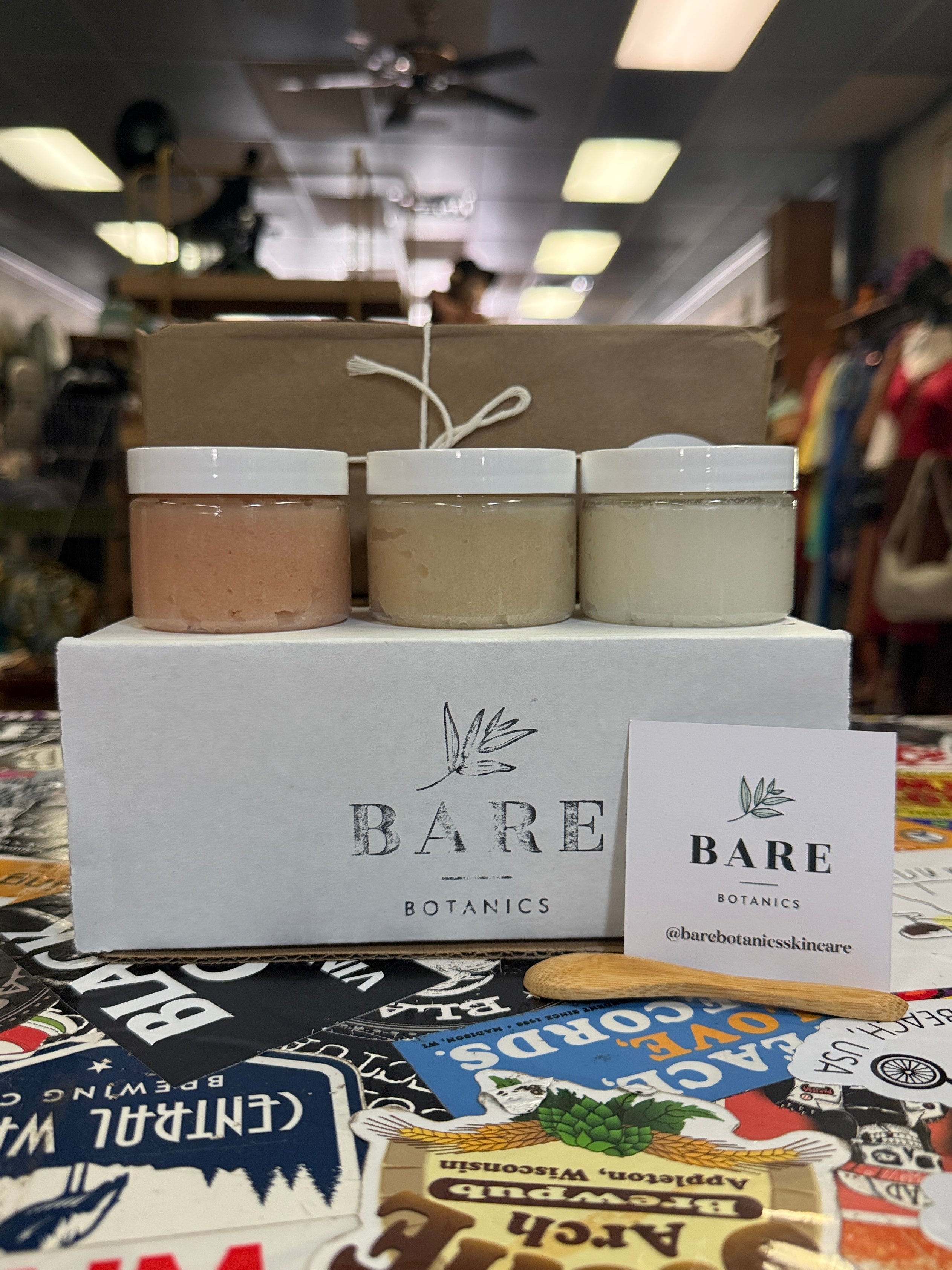 Bare Botanics Scrub Gift Set