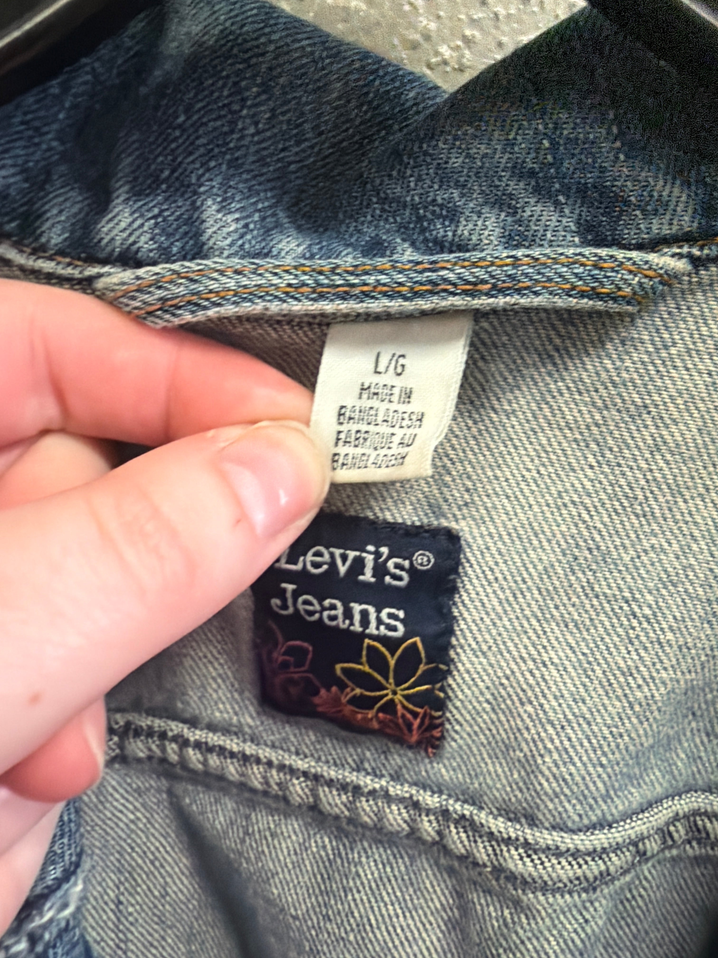 Vtg Y2K Levis Denim Jacket