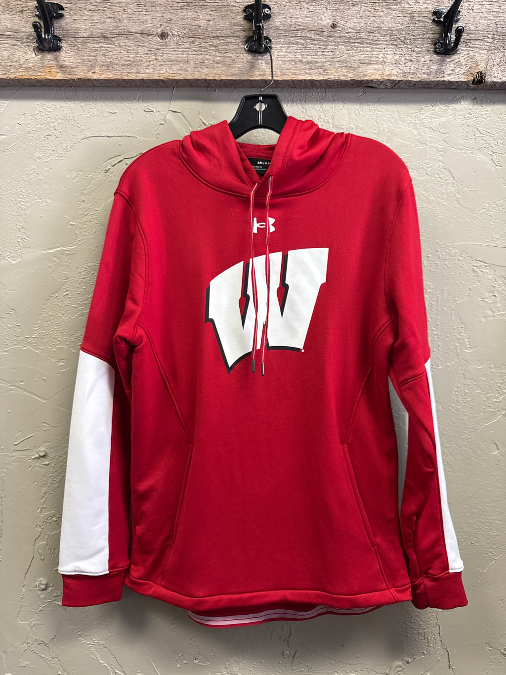 Under Armour WI Badgers Hoodie