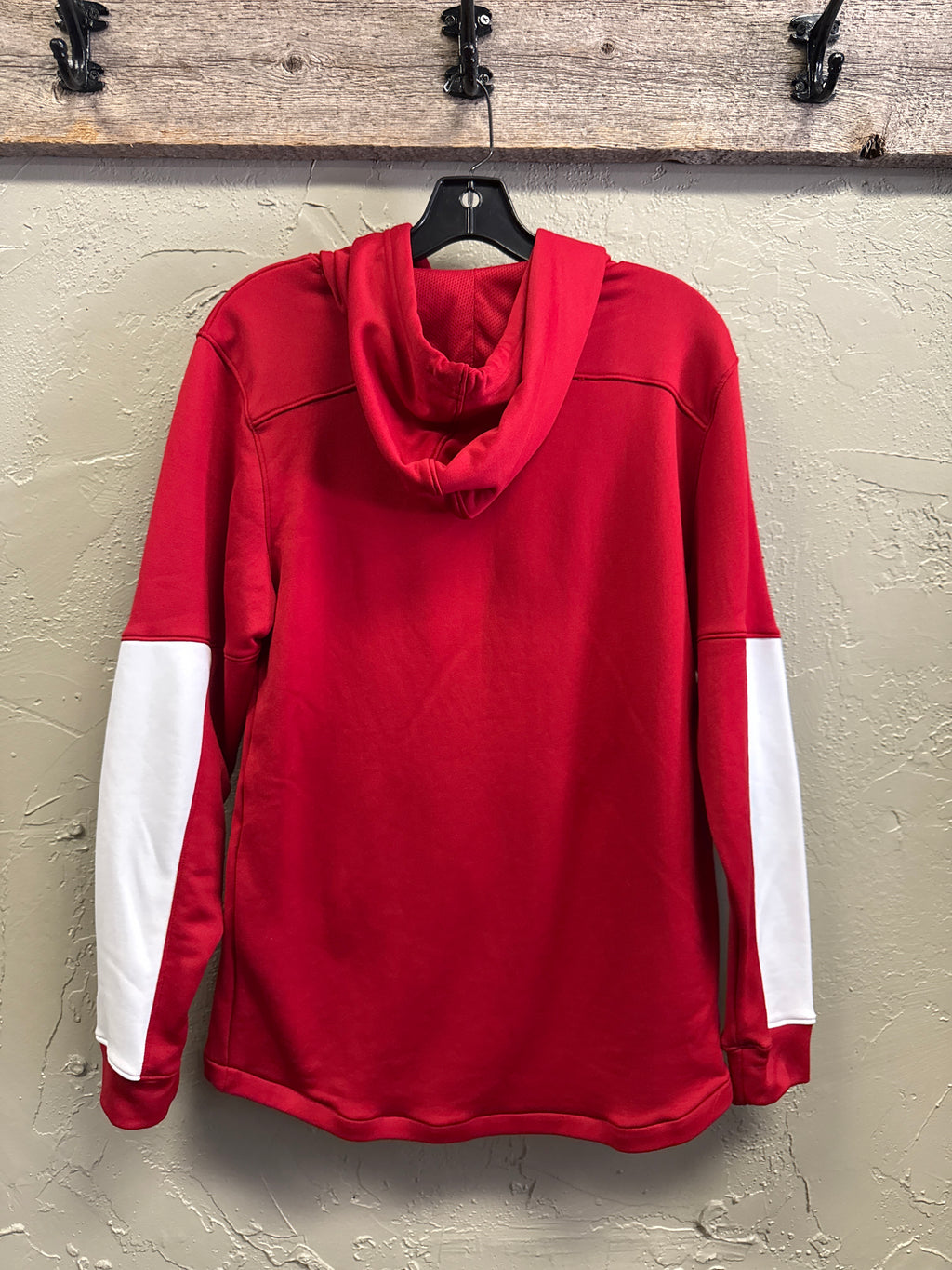 Under Armour WI Badgers Hoodie