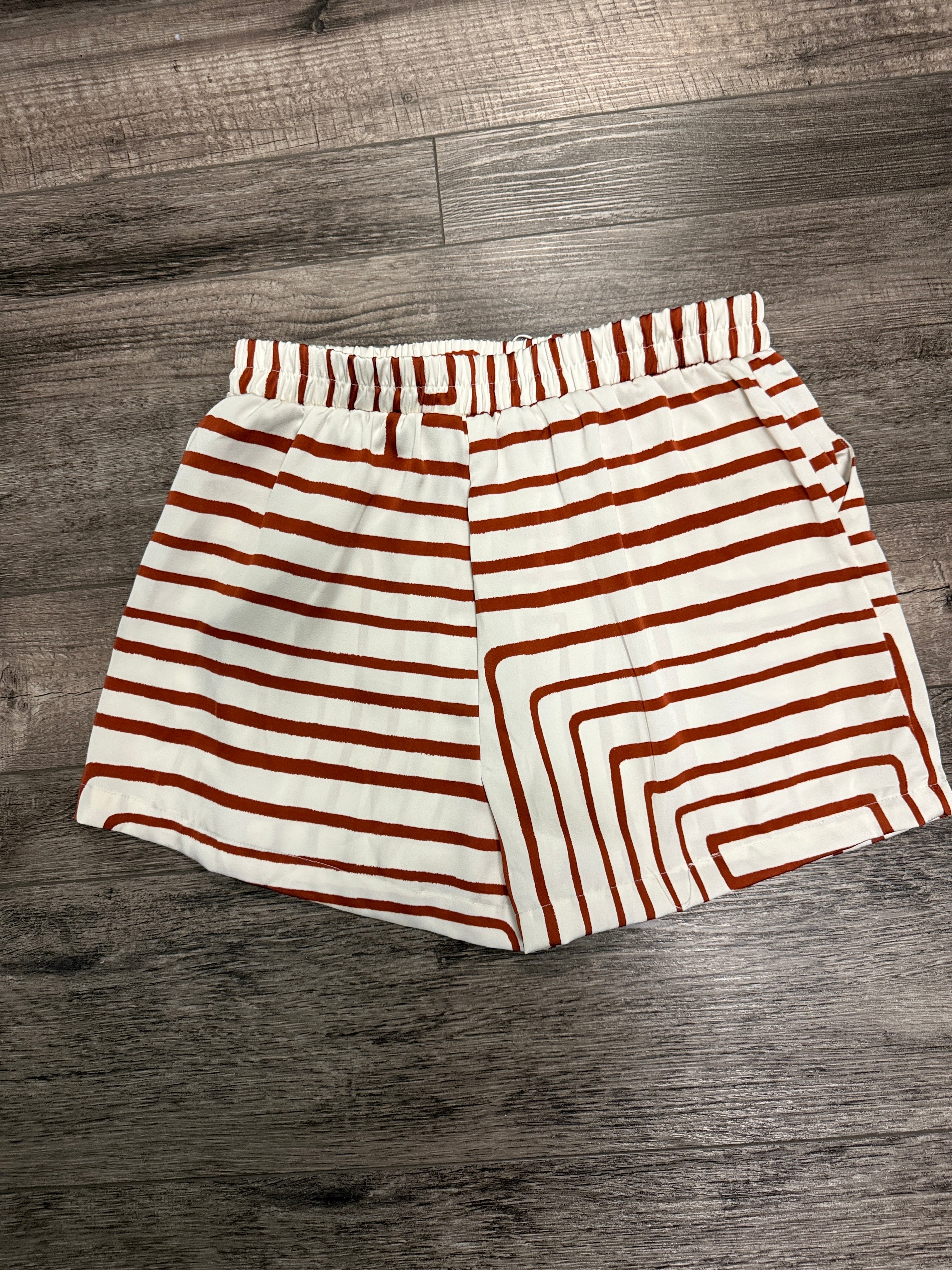 NWT Blu Pepper Tie Waist Shorts