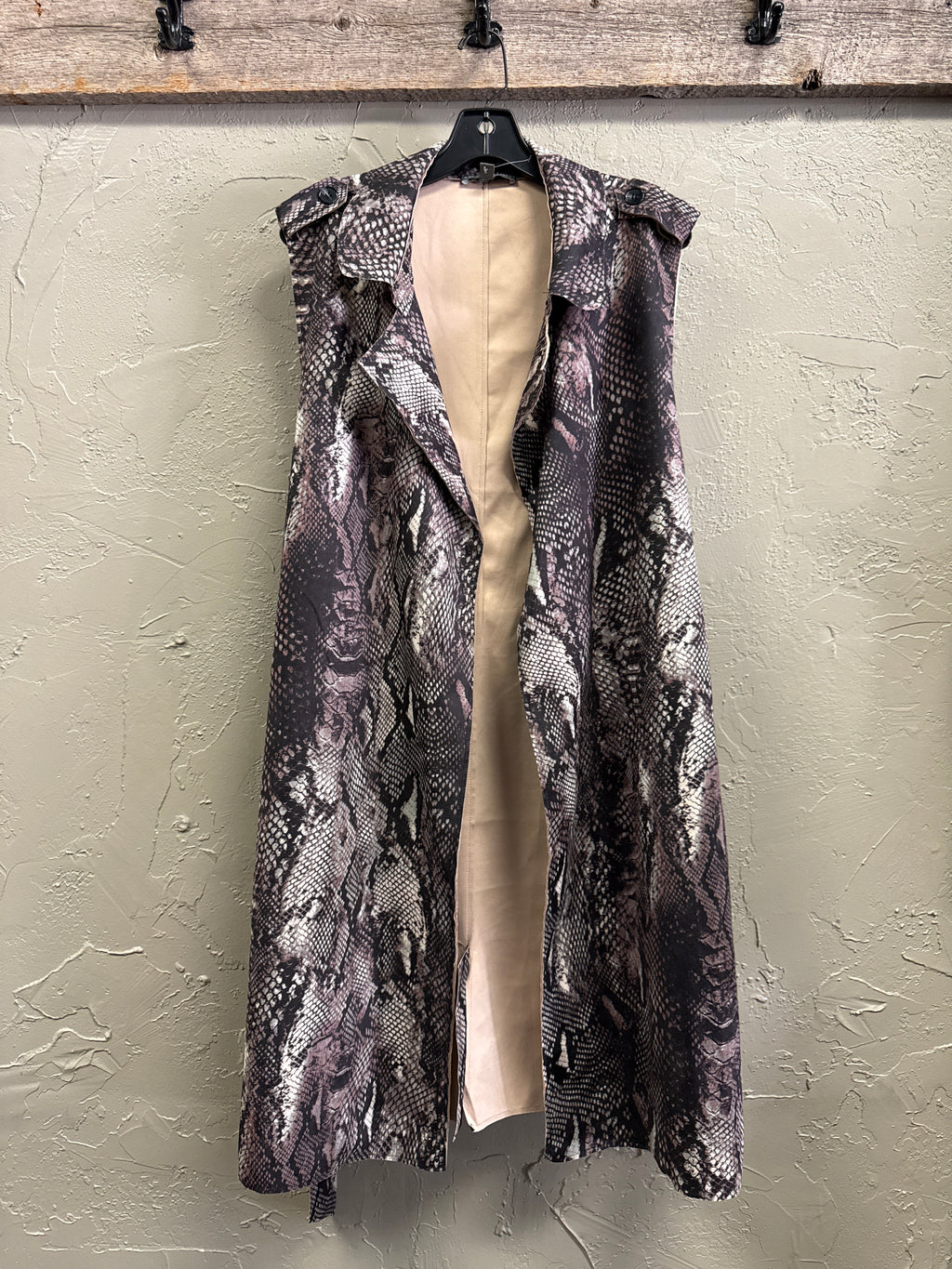 NWOT Kate & Mallory Trench Vest (org$69)