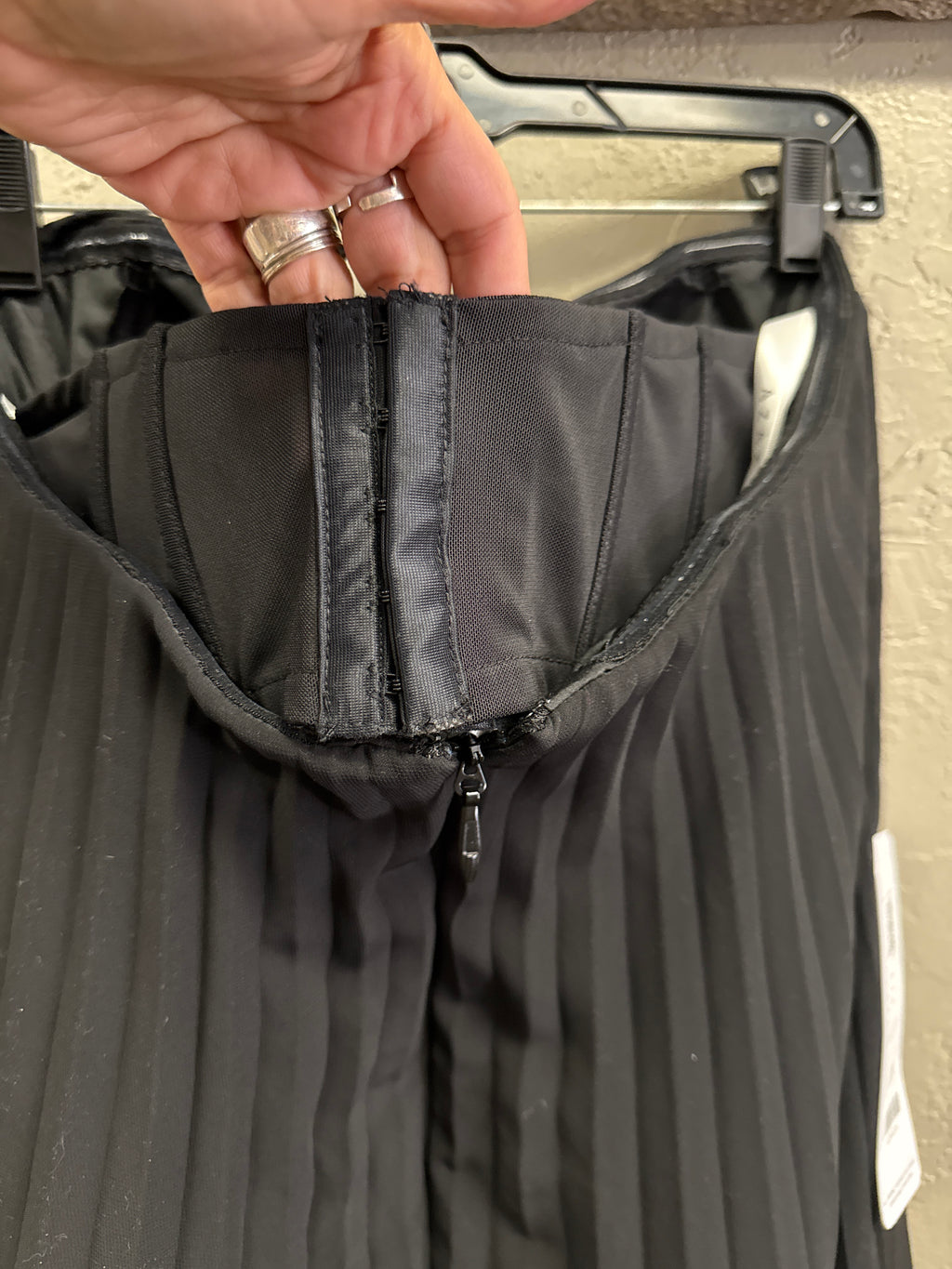 NWT Azazie All-Over Pleated Maxi Dress