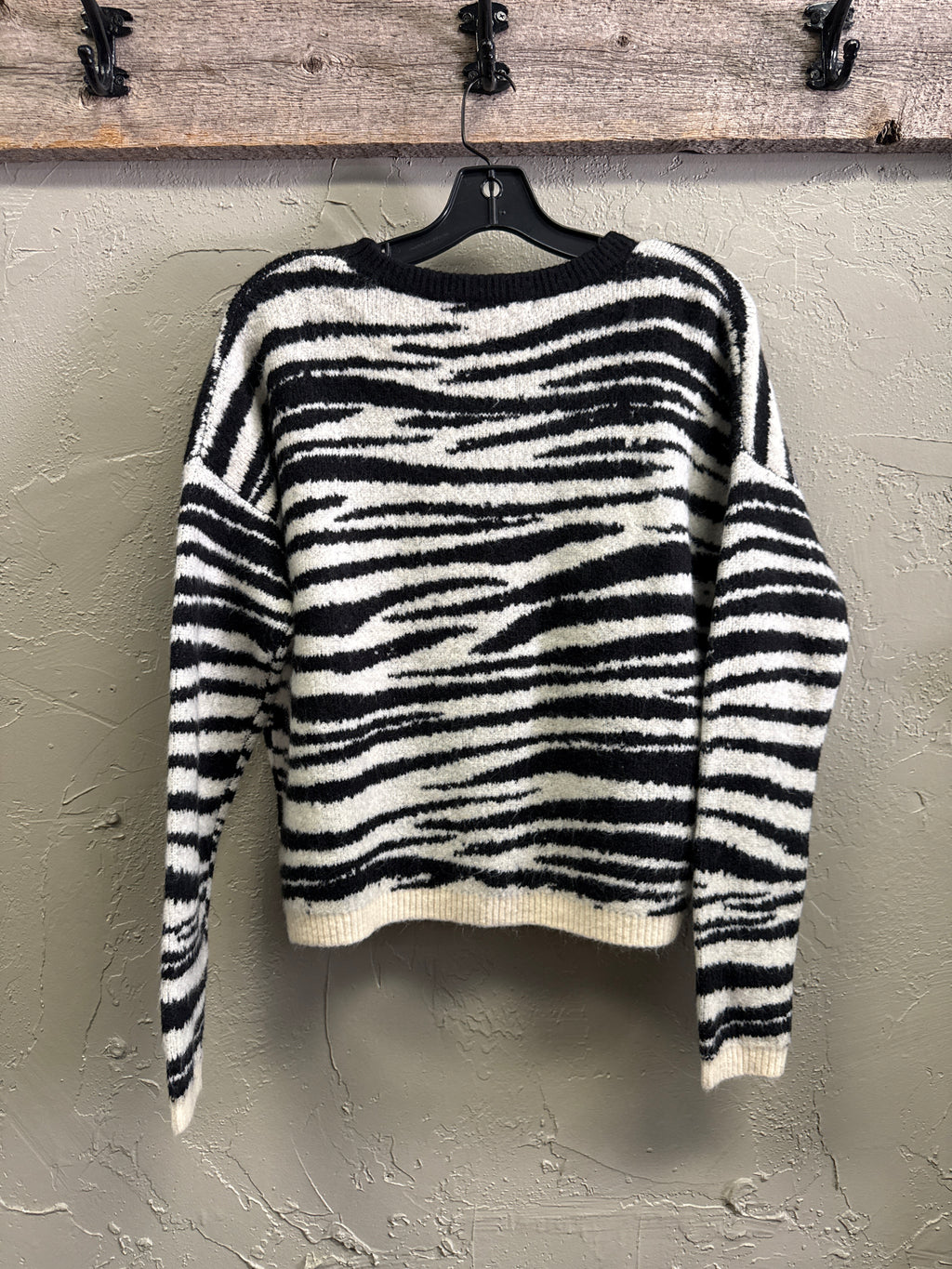 Olivaceous Zebra Print Sweater (org$78)