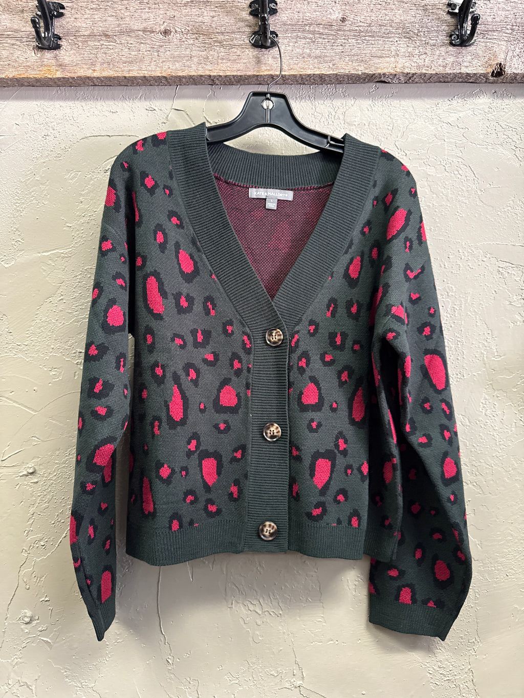 NWOT Kate & Mallory Leopard Sweater (org$68)