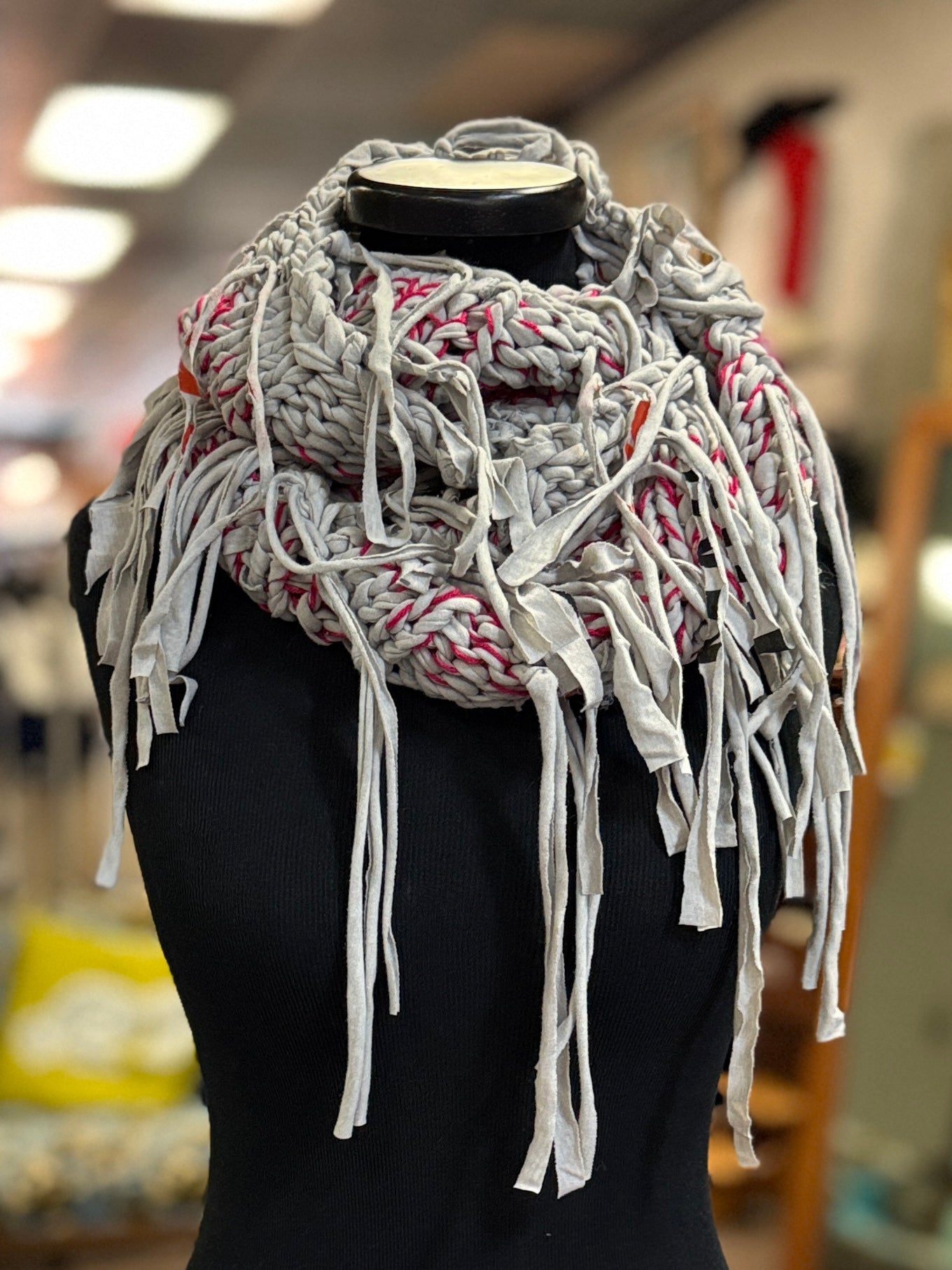 ReBetty T-Shirt Yarn Scarves