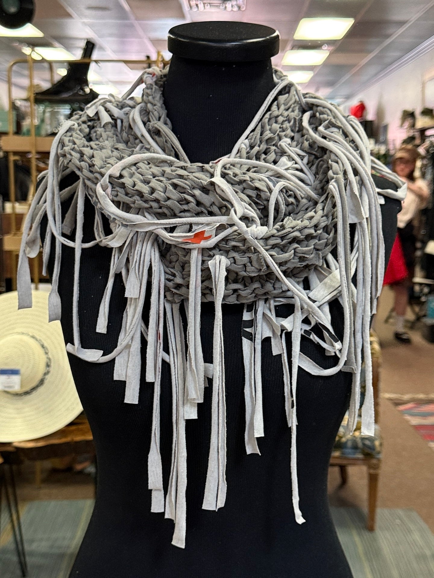 ReBetty T-Shirt Yarn Scarves