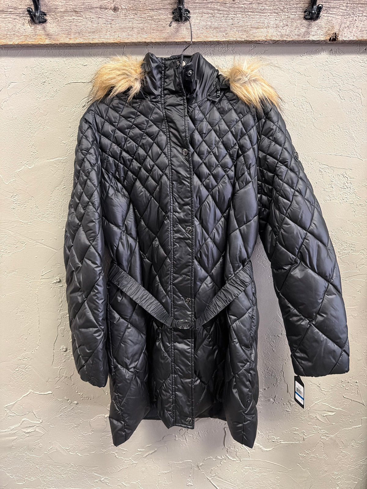 NWT Guess Quilted Puffer Coat (org$238)