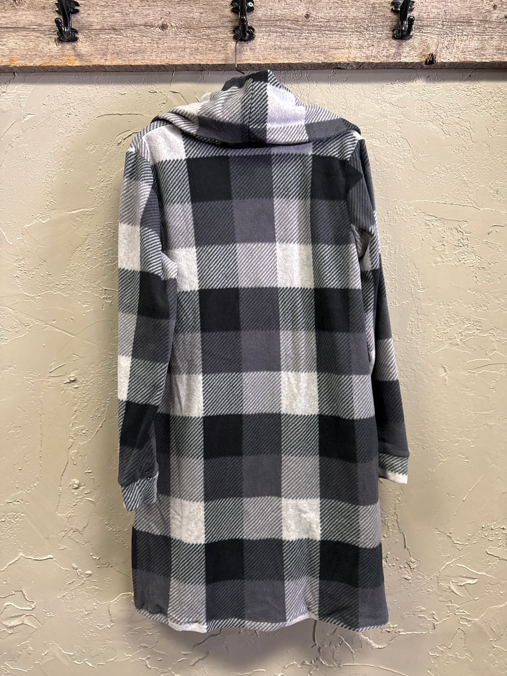 NWOT Cuddl Duds Fleecewear Wrap (org$54)