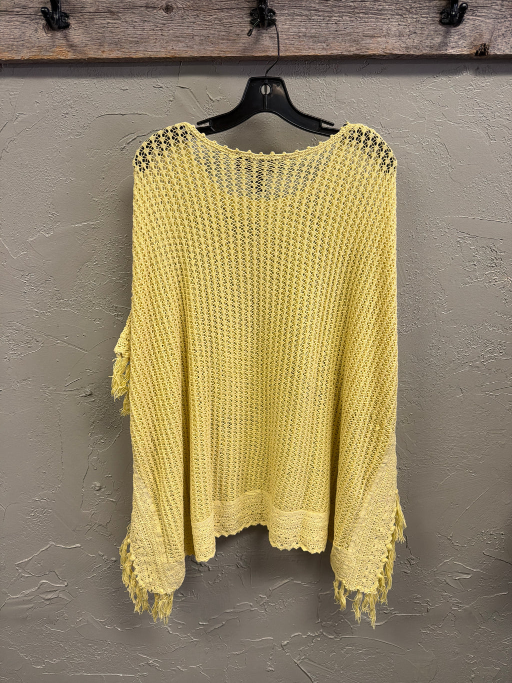 NWOT Colleen Lopez Crochet Poncho