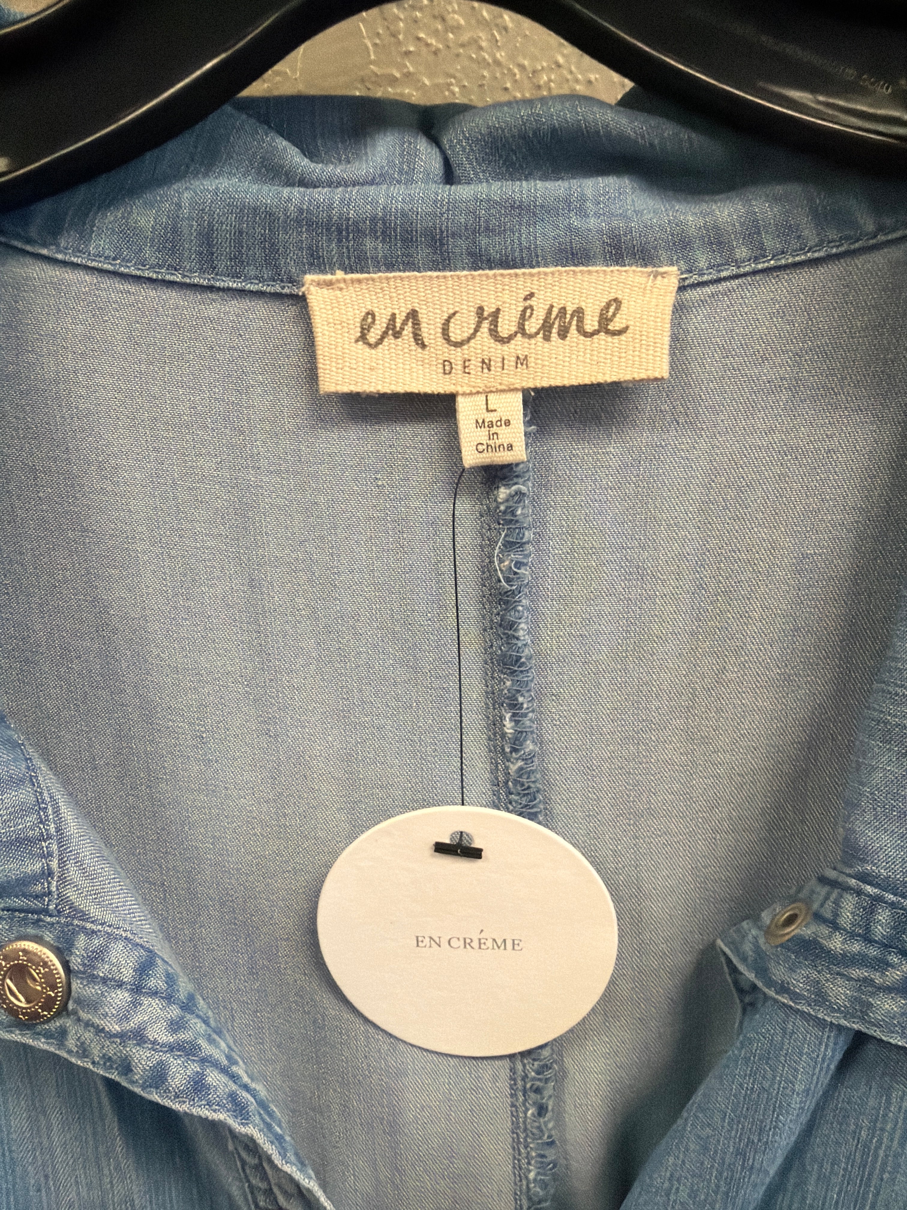 NWT En Creme Chambray Cargo Jacket (org$68)