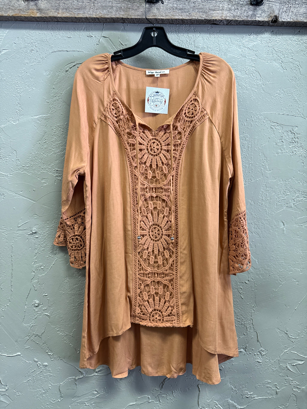 NWOT Indigo Thread Hi-Lo Tunic (org$58)
