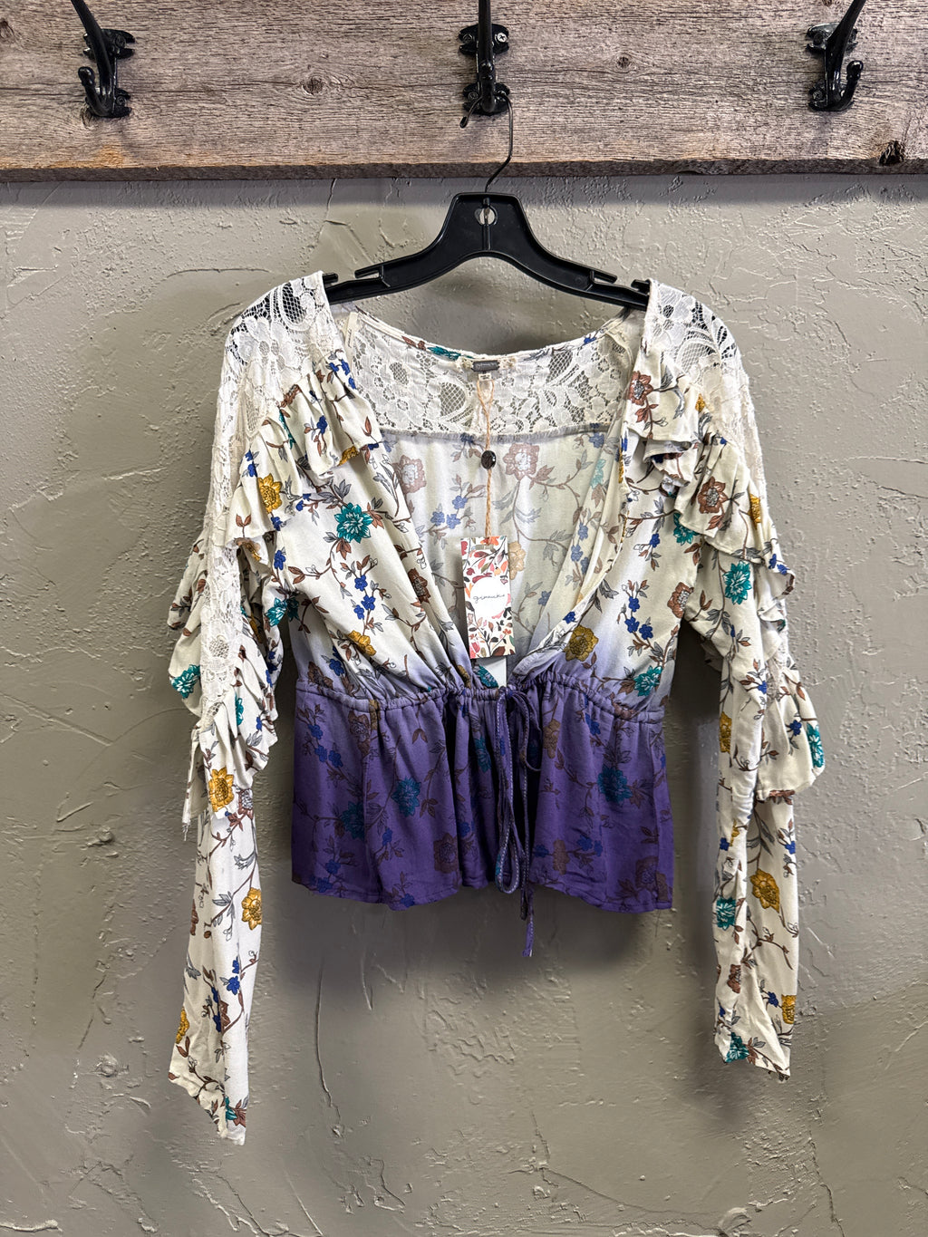 NWT Gimmick Pleated Ruffle Kimono (org$59)