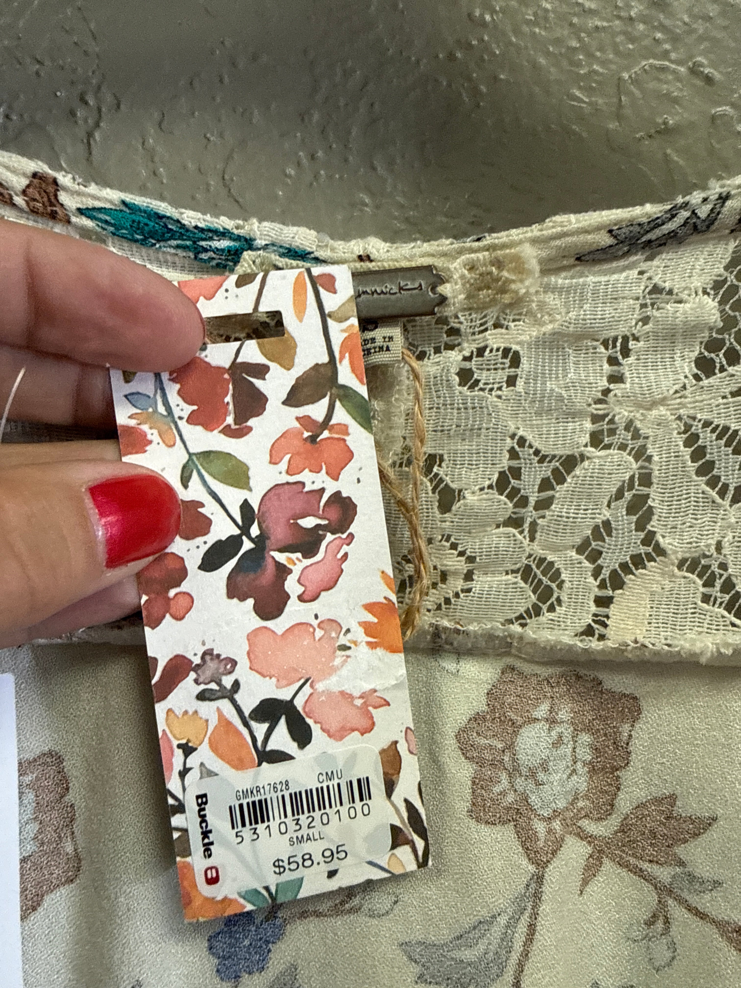 NWT Gimmick Pleated Ruffle Kimono (org$59)