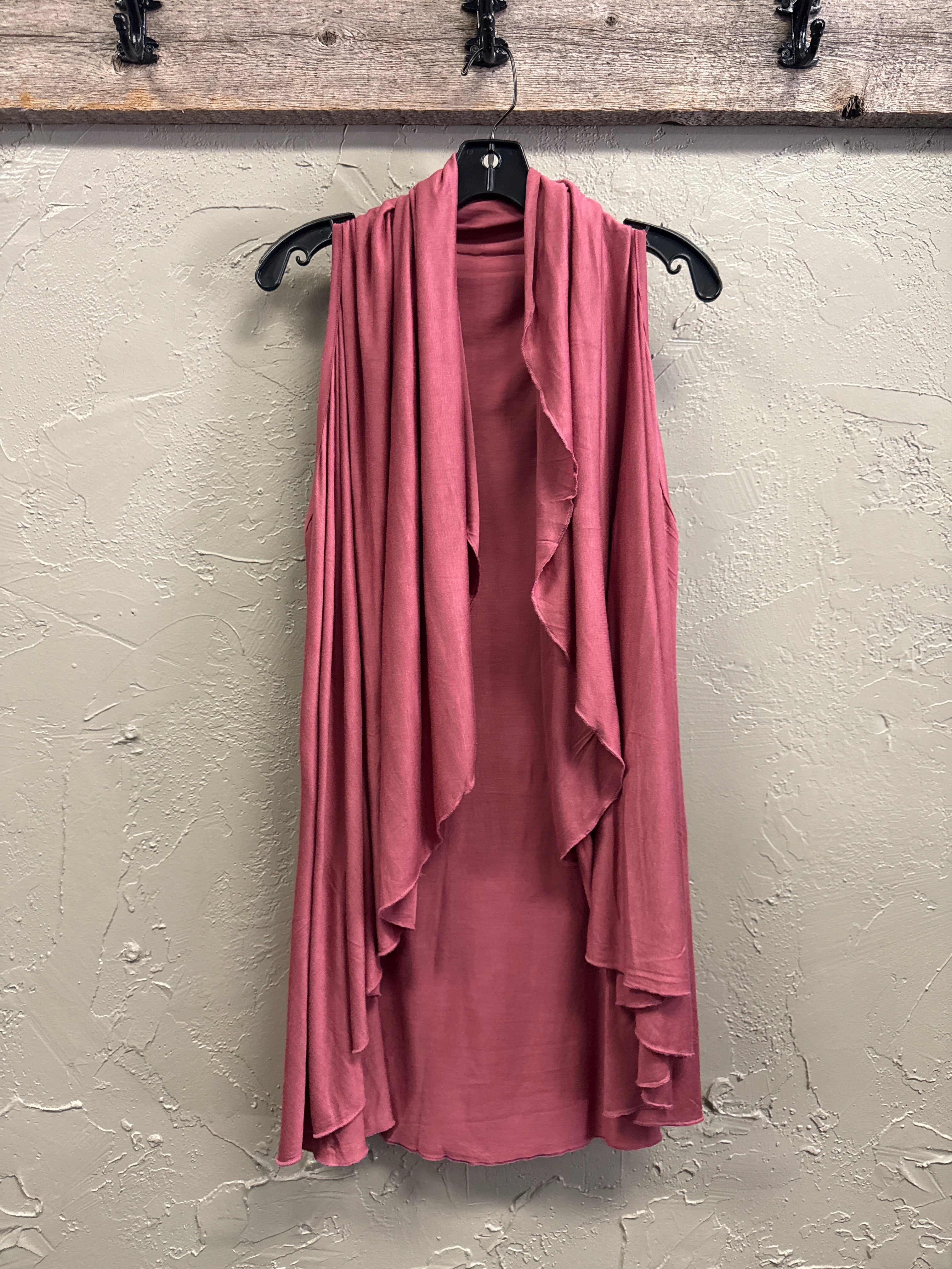 NWOT Shawl Dawls Convertible Shawl (org$58)