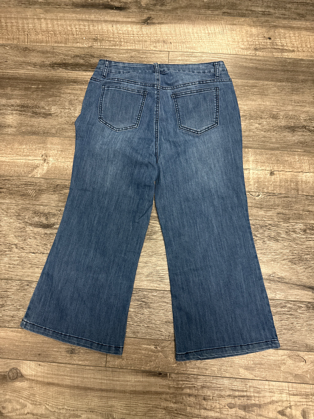 mod/x High-Rise Crop Jean (org$65)