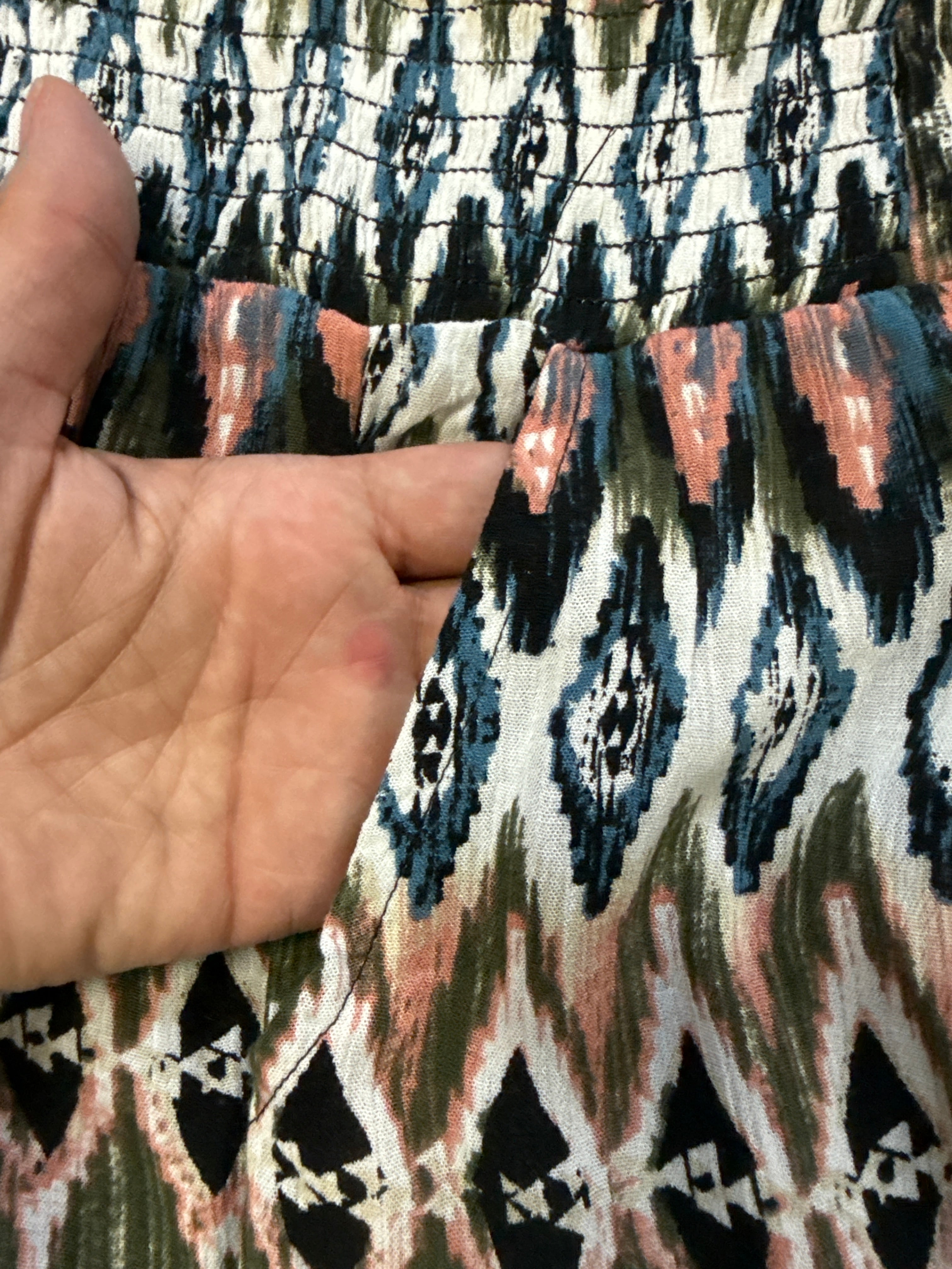 NWOT Peace & Pearls Wide-Leg Pant (org$55)