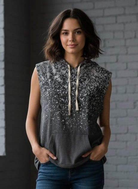 NWOT R8 Sleeveless Hoodie (org$119)