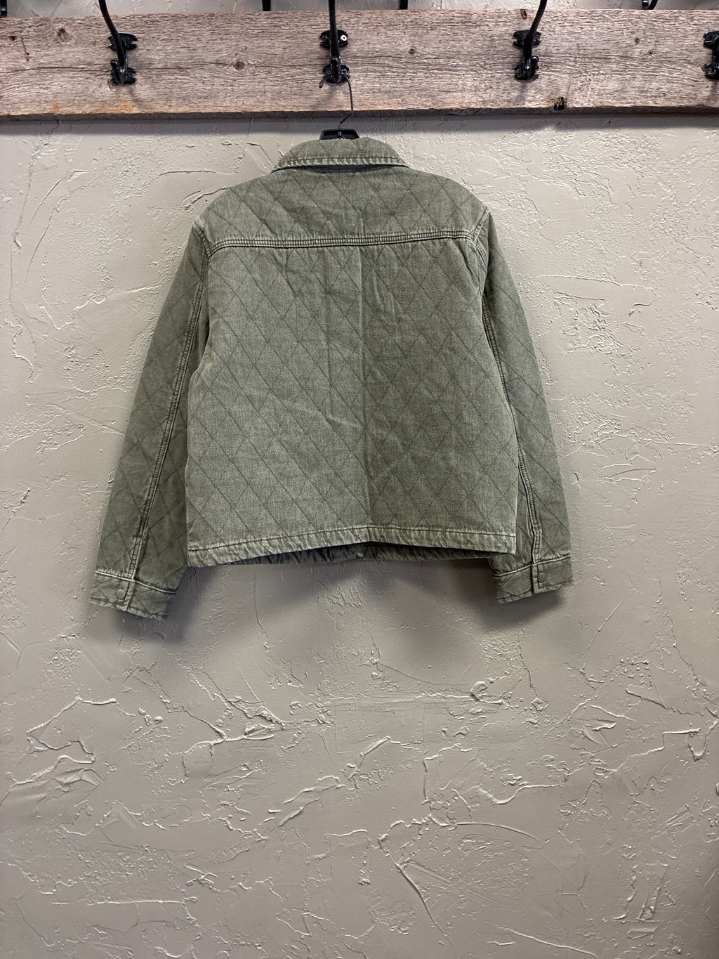 NWOT Indigo Thread Quilted Shacket (org$98)