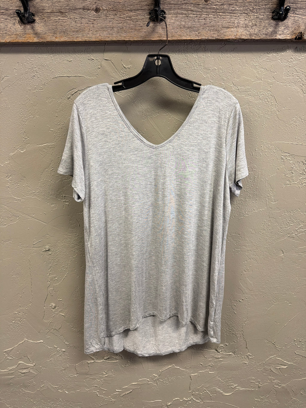 NWOT Indigo Thread Cutout Hi-Low Top