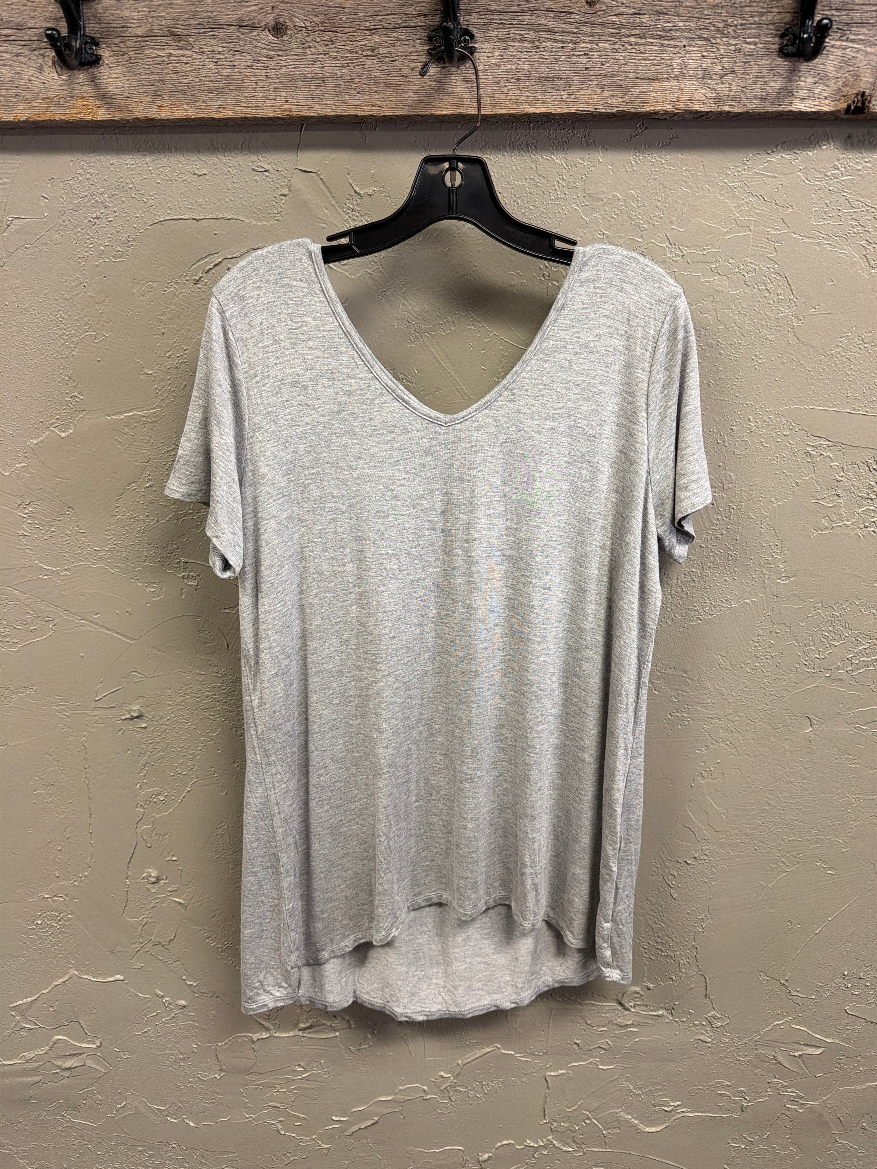 NWOT Indigo Thread Cutout Hi-Low Top