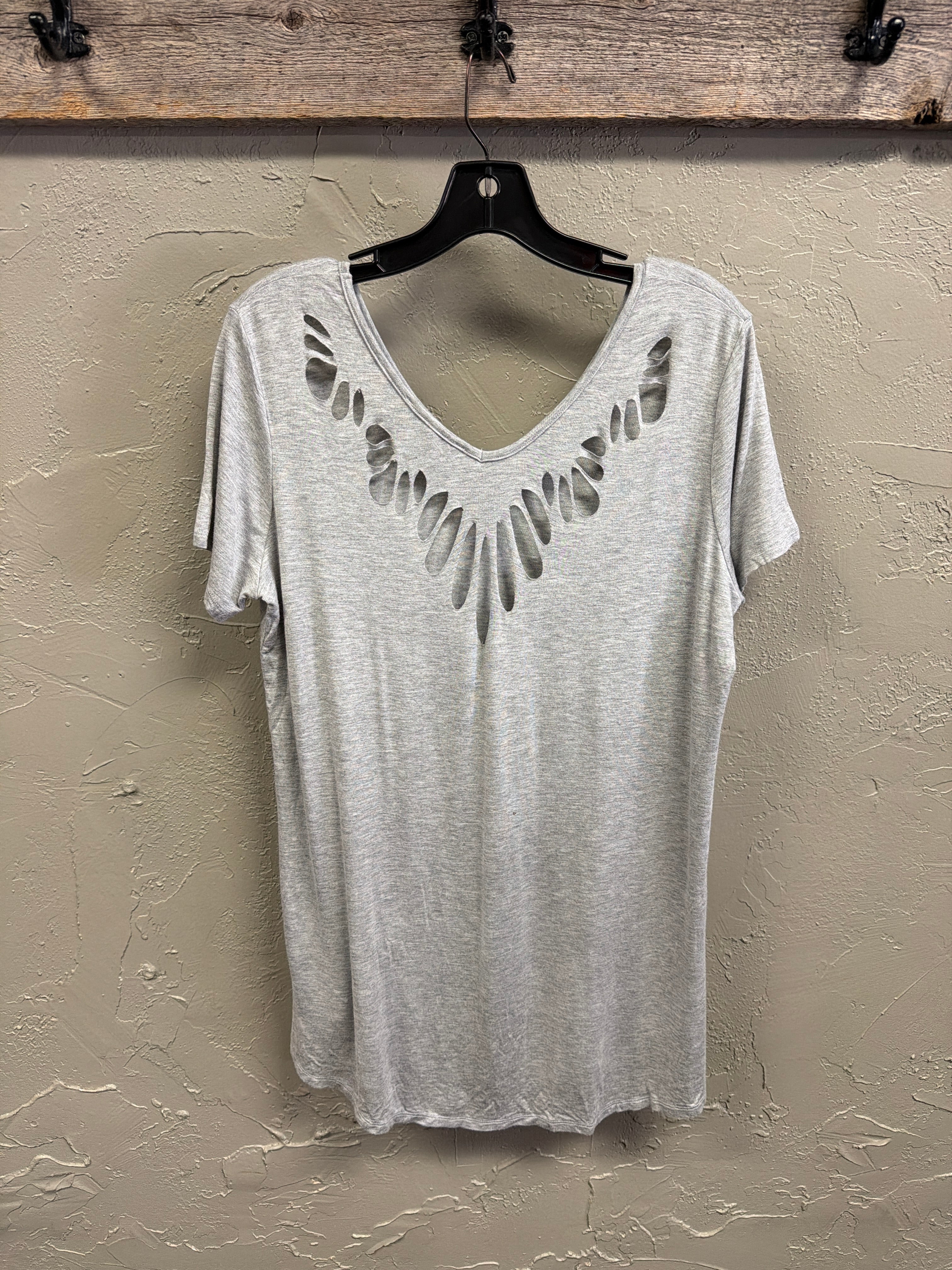NWOT Indigo Thread Cutout Hi-Low Top