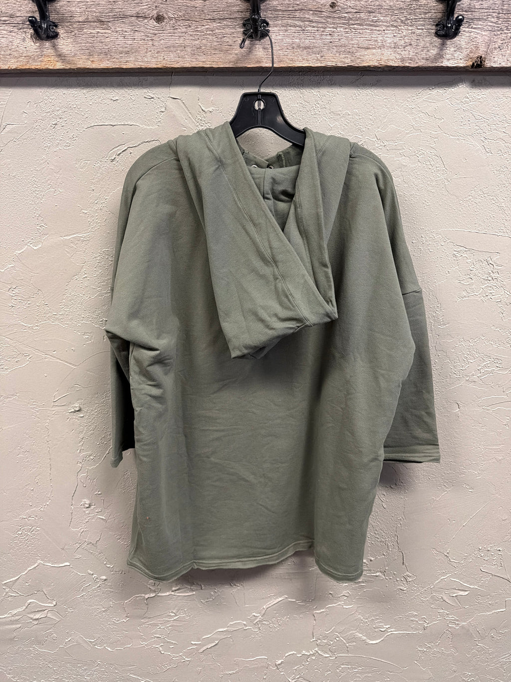 NWOT Meta Tunic Hoodie (org$61)