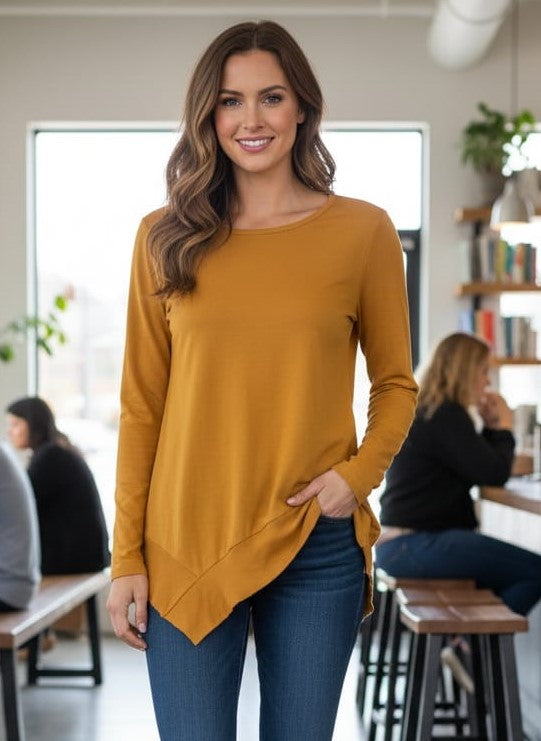 NWOT Kate & Mallory Asym Hem Top (org$49)