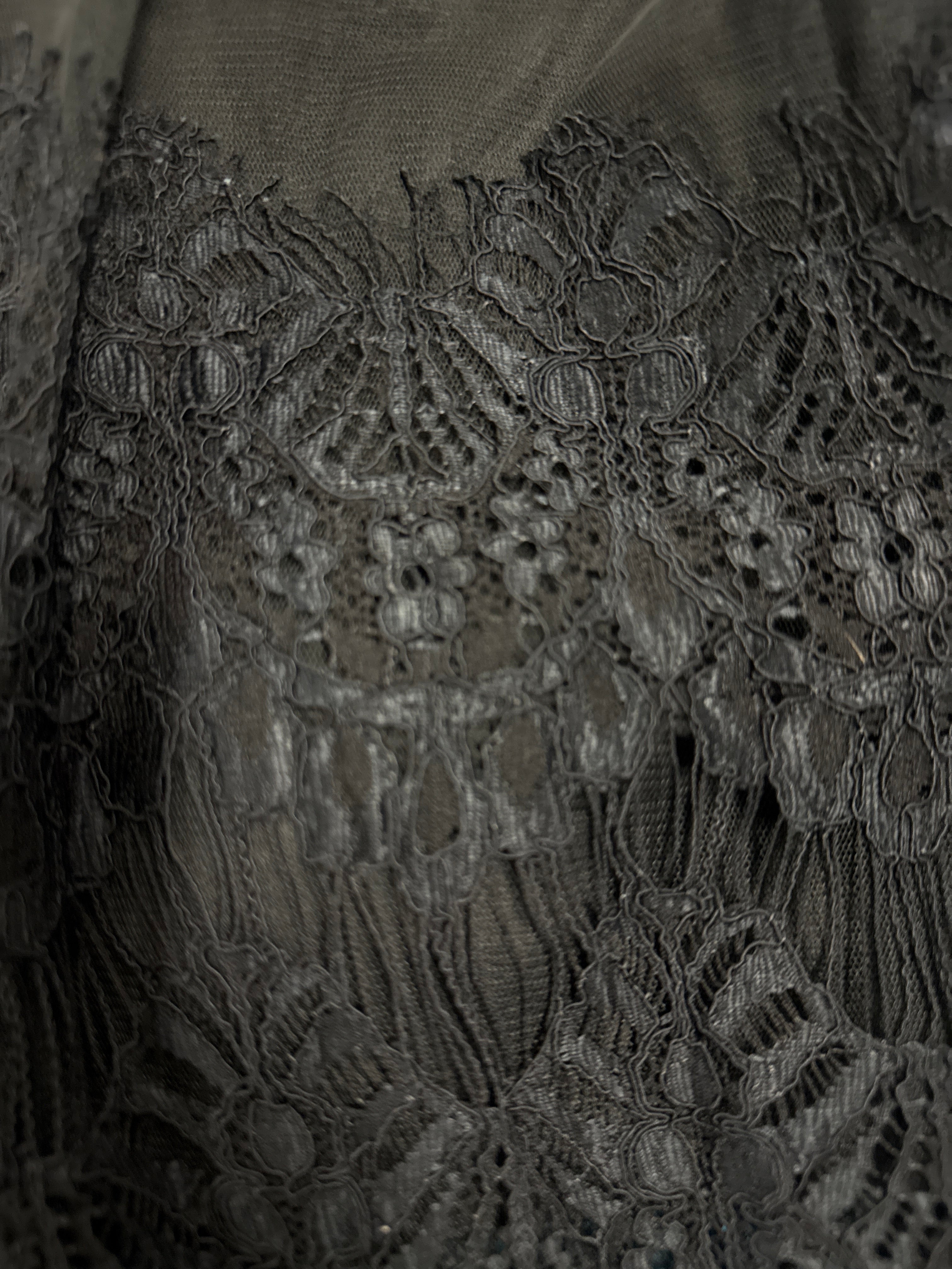 NWOT Kate & Mallory Mesh Overlay Skirt