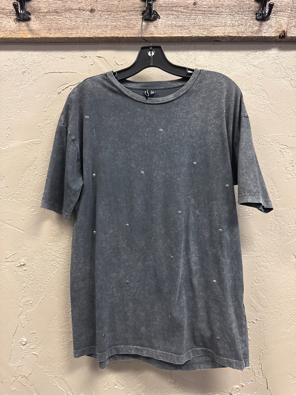 NWOT Vera Moda Embellished Tee
