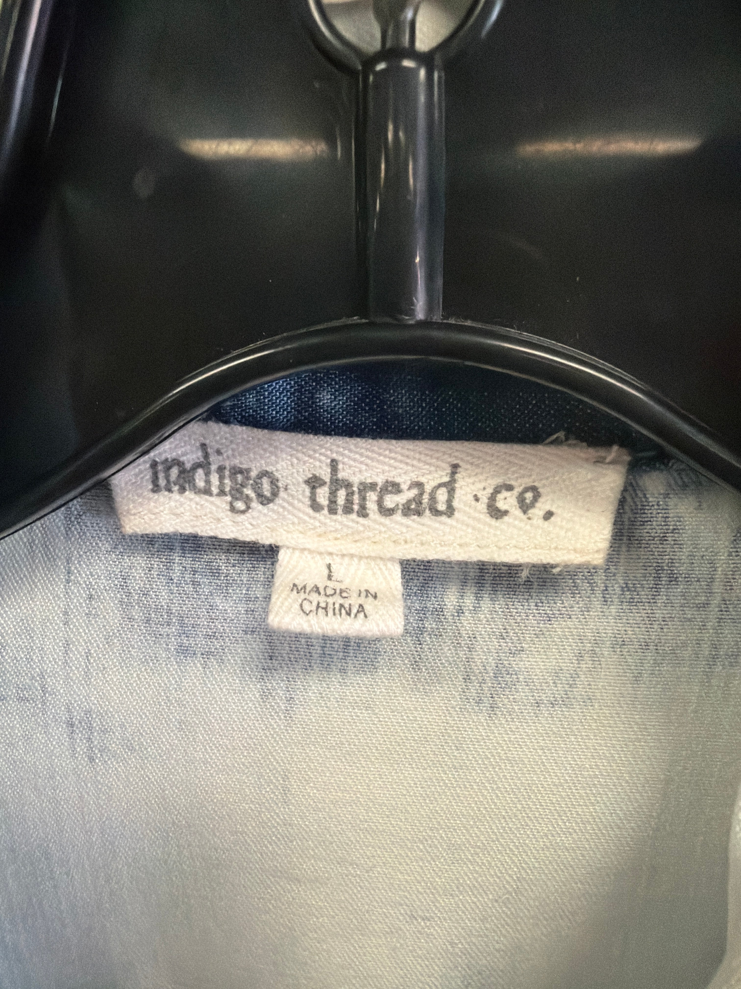 NWOT Indigo Thread Bell Sleeve Chambray Dress (org$78)