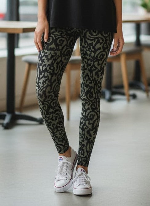 NWT Krazy Larry Leggings (org$119)