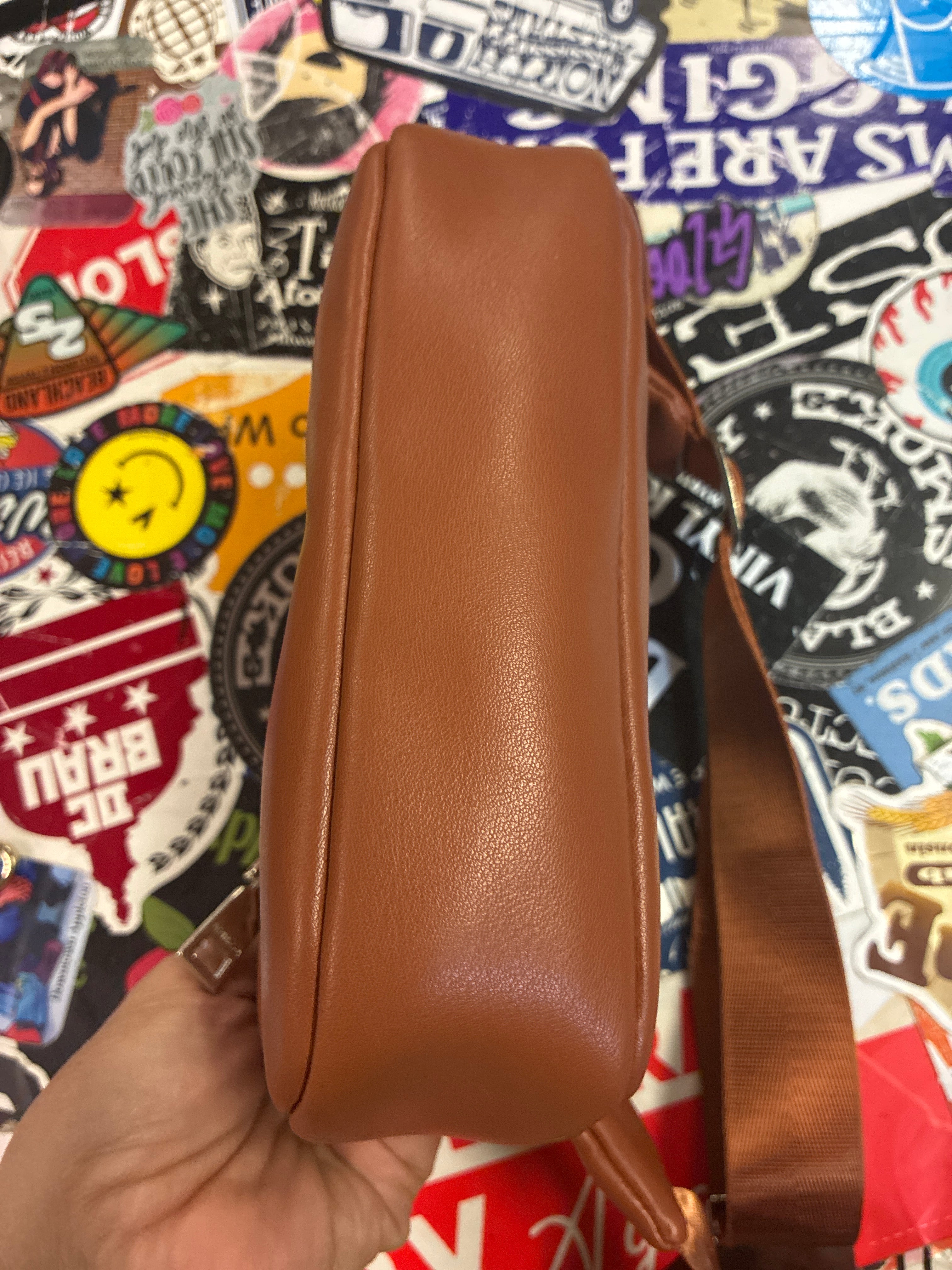 NWOT Jen&Co Vegan Leather Belt Bag