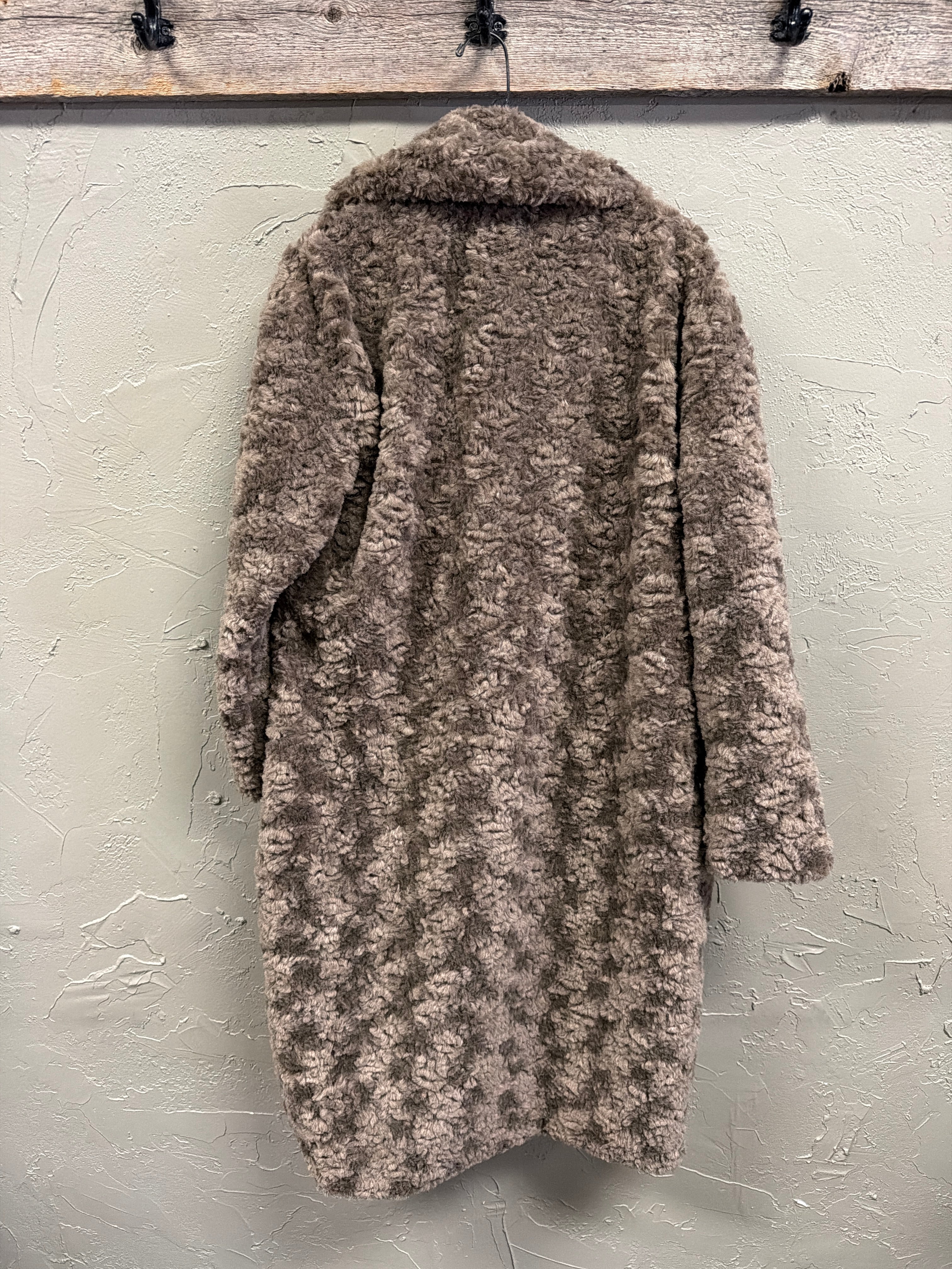 NWT Elie Tahari Teddy Coat (org$118)