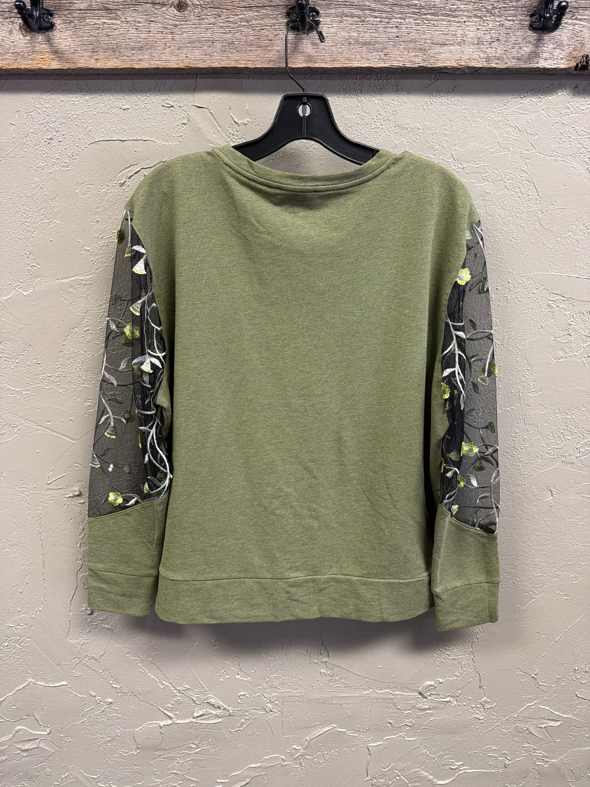 NWOT mod/x Embroidered Sleeve Pullover (org$85)