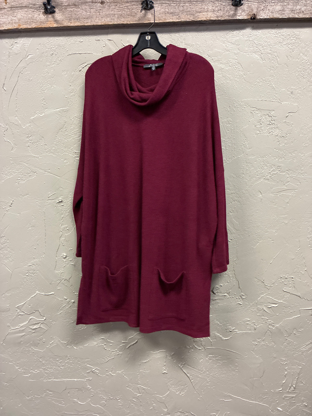 NWOT Khaliah Extra Long Tunic (org$68)