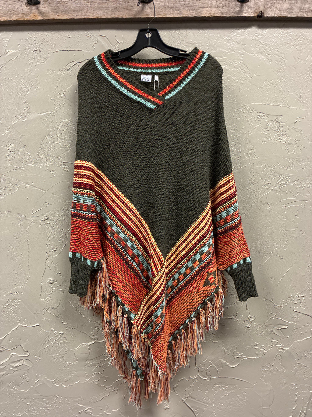 NWT Boho Sleeved Poncho
