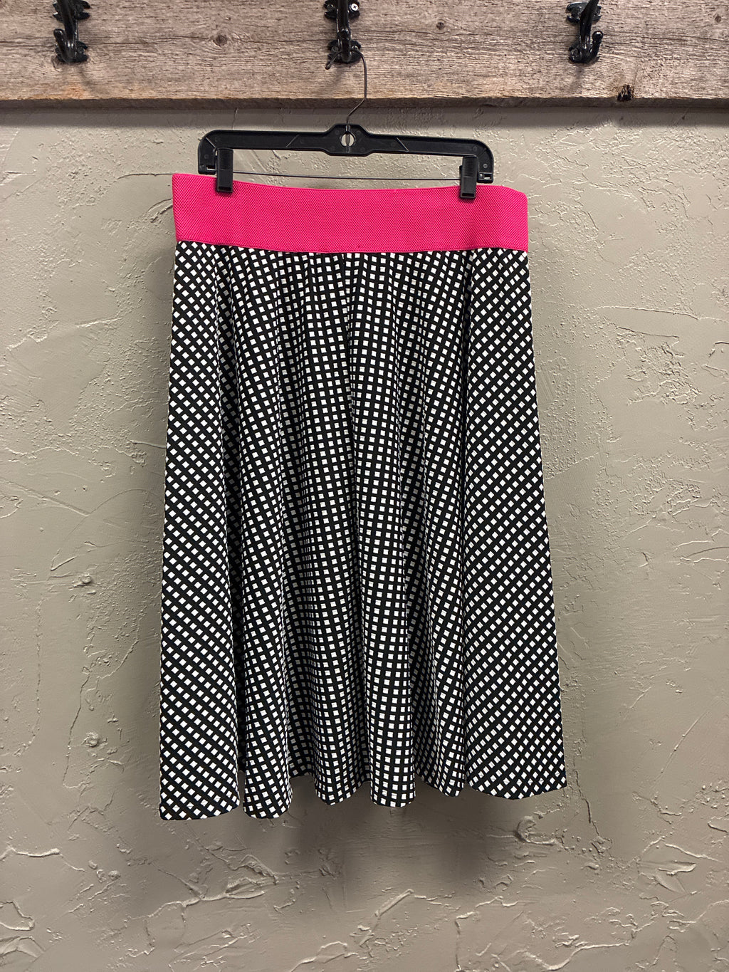 NWOT Marc Bouwer Zip-Front Midi Skirt