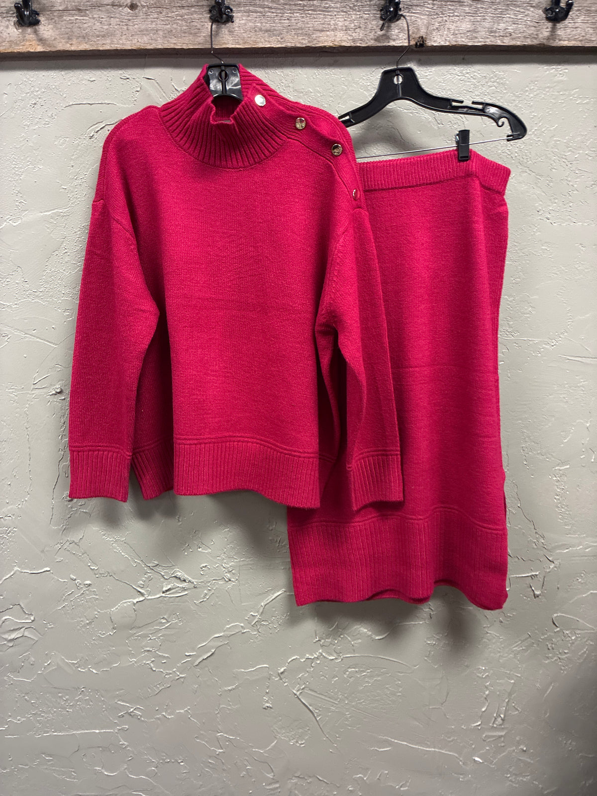 NWOT 2-Piece Sweater Set (org$80)