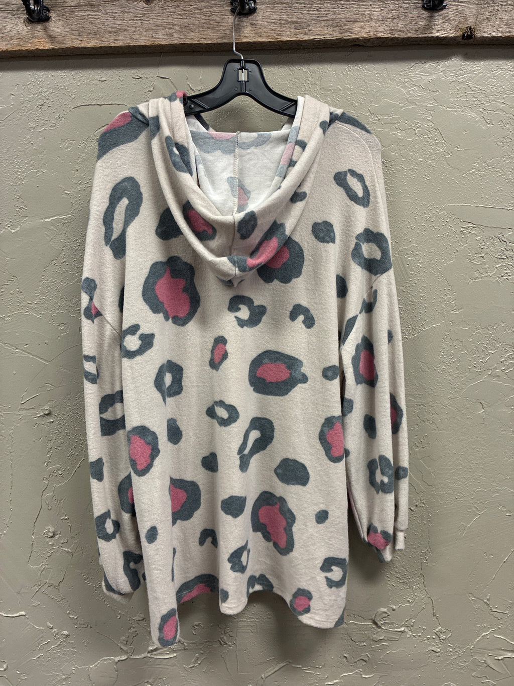 NWOT HoneyMe Plush Leopard Hoodie