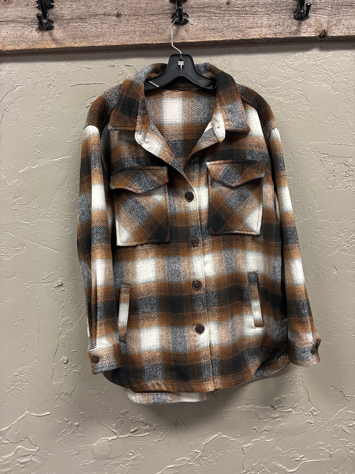 NWOT Plaid Button-Front Shacket